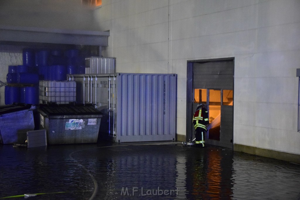 Grossbrand Halle Troisdorf Kriegsdorf Junkersring P564.JPG - Miklos Laubert